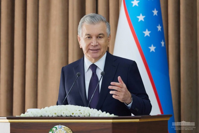 Shavkat Mirziyoyev Namangan shahrida tadbirkorlar bilan ochiq muloqot o‘tkazdi