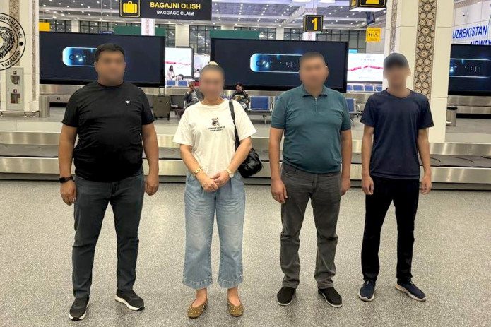 Odam savdosi jinoyatini sodir etganlikda gumonlanyotgan ayol Turkiyadan O‘zbekistonga ekstraditsiya qilindi