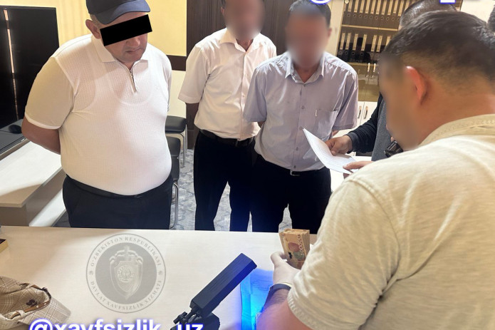 DXX: Buxoroda byudjet mablag‘lari evaziga "otkat" olishga uringan bosh hisobchi va uning o‘rinbosari ushlandi