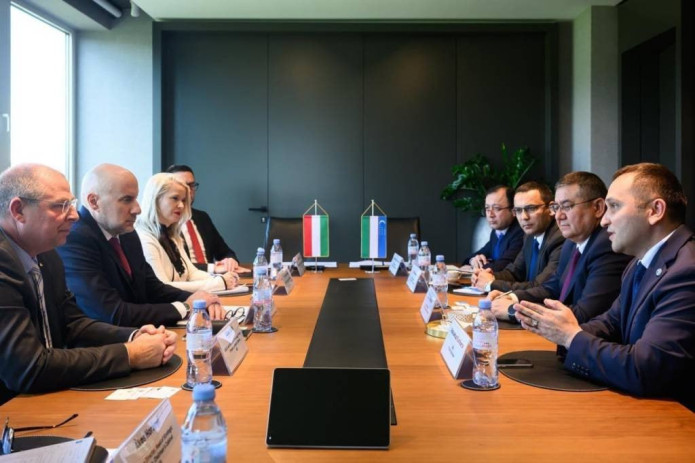 Венгриядаги етакчи IT компания билан ҳамкорлик меморандуми имзоланди