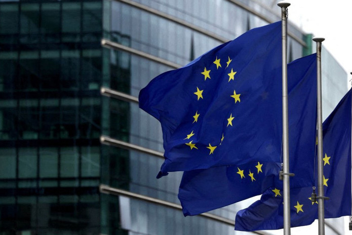 Yevropa Ittifoqi O‘zbekistondan Rossiyaga sanksiya ostidagi tovarlarni yetkazib berishni to‘xtatishga erishdi