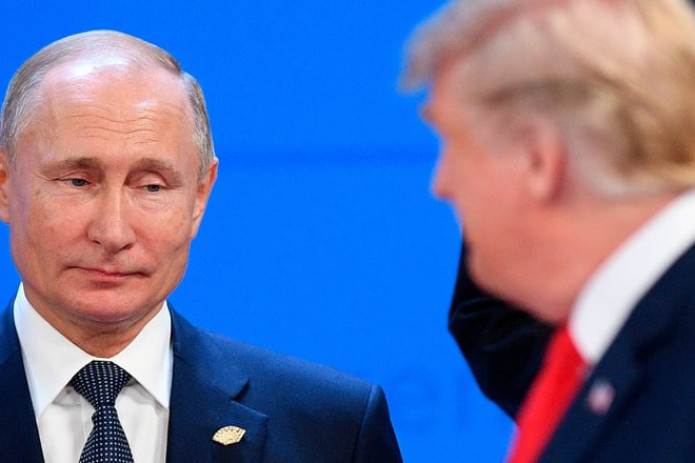 Tramp: Putin yaqinda aerodromlarga uyushtirilgan hujumlarga javob qaytarishga majburligini aytdi