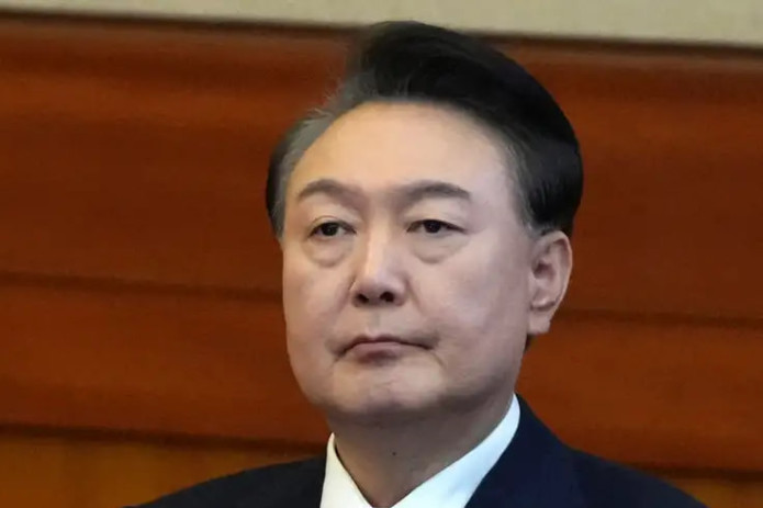 Janubiy Koreyaning sobiq prezidenti besh yilga ozodlikdan mahrum qilindi