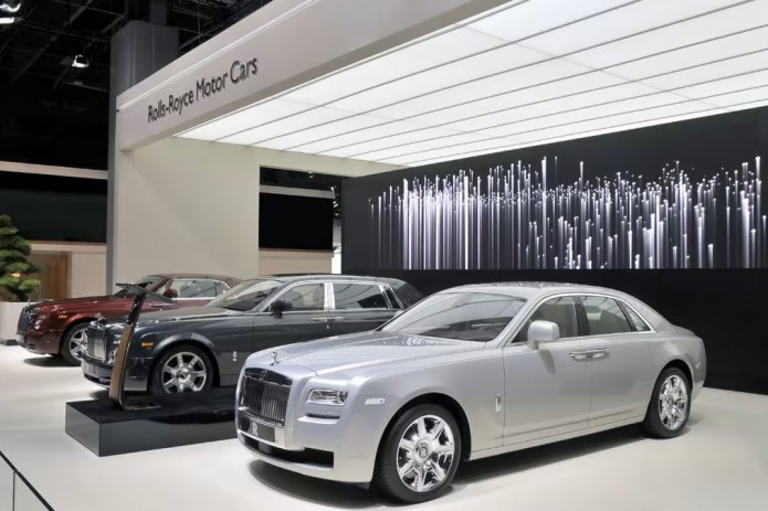 Rolls-Royce 2022-yilda rekord miqdordagi avtomobillarni sotdi