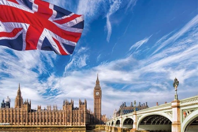 Buyuk Britaniya O‘zbekiston fuqarolari uchun koronavirus bilan bog‘liq cheklovlarni bekor qildi