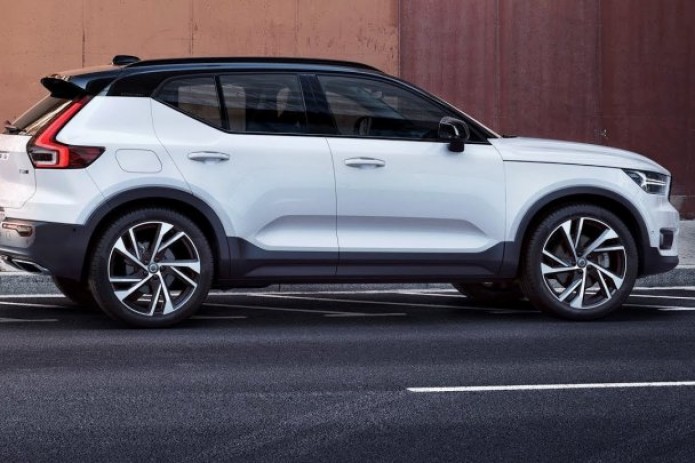 Volvo XC40 SUV wins Car of the Year at Geneva Motor Show