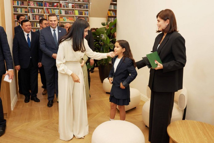 Toshkent shahrida qayta tiklangan Respublika bolalar kutubxonasi o‘z eshiklarini ochdi
