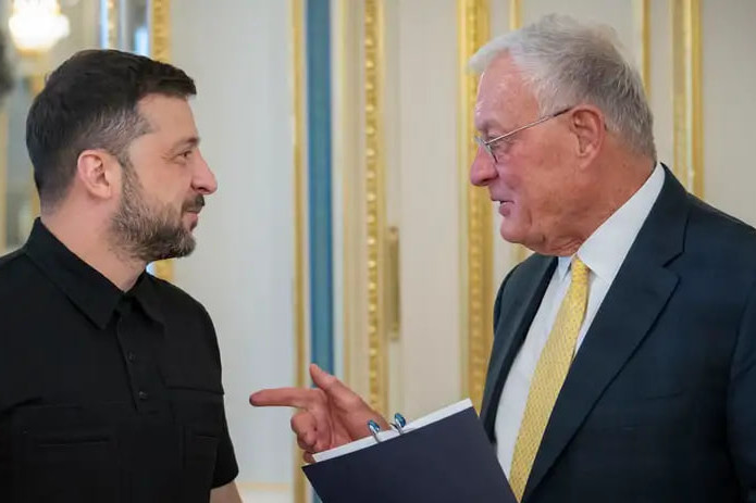 Zelenskiy va Kellog Yevropaning Ukraina Qurolli kuchlari uchun qurol sotib olishini muhokama qildi