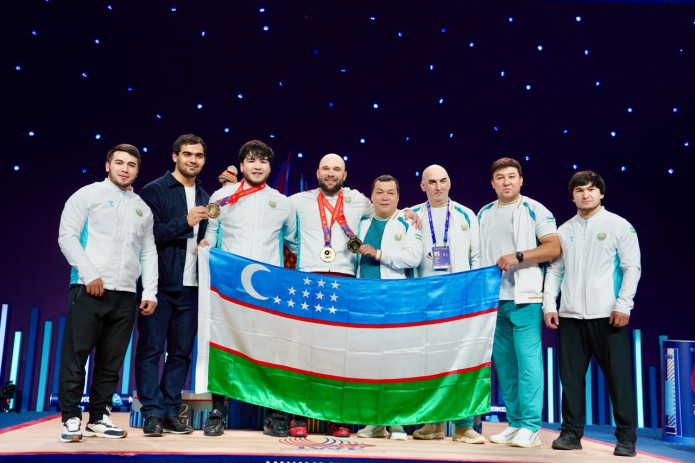 Og‘ir atletika bo‘yicha O‘zbekiston erkaklar terma jamoasi jahon chempionatini kuchli uchlikda yakunladi