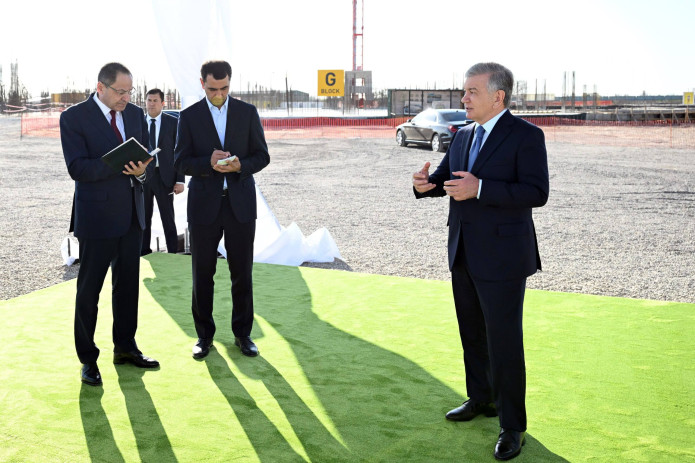 Yangi Toshkentdagi zamonaviy futbol stadioni qurilishi jadal davom etmoqda