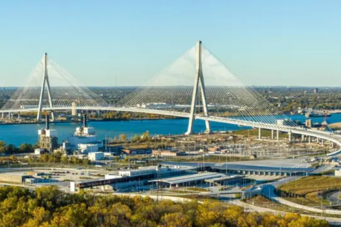 Tramp AQSH va Kanada o‘rtasidagi ko‘prik ochilishini to‘xtatish bilan tahdid qildi