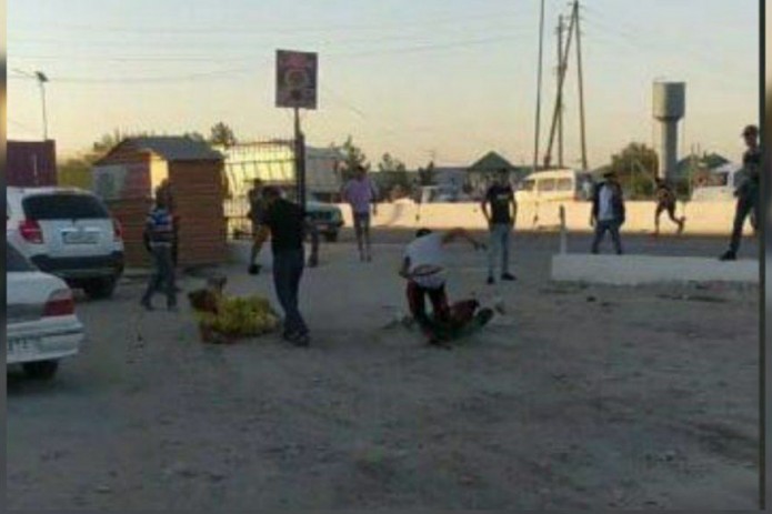 Samarqandda 2 erkak 2 nafar ayolni do'pposladi