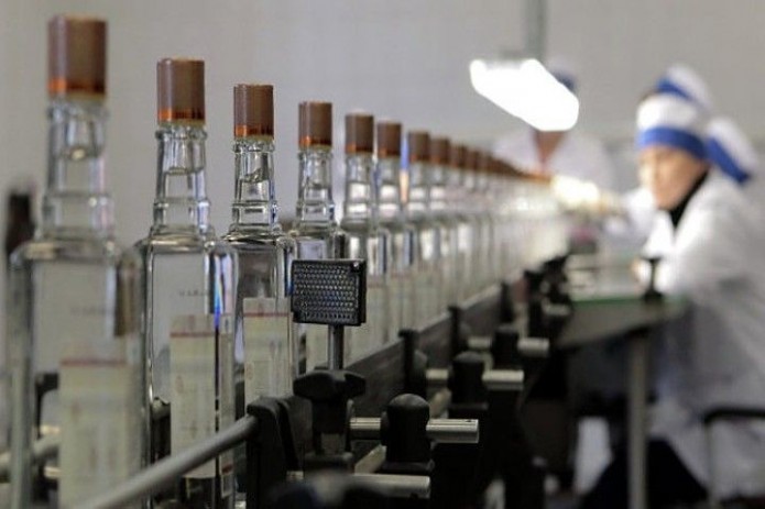 Uzbek government extends license for alcohol producers