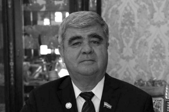 Director of Bukhara international airport dies of Covid-19