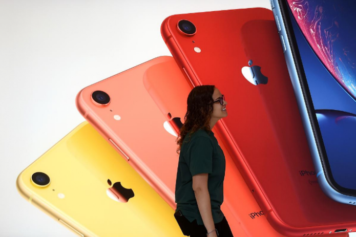 Apple согласилась выплатить до $500 млн за замедление работы iPhone