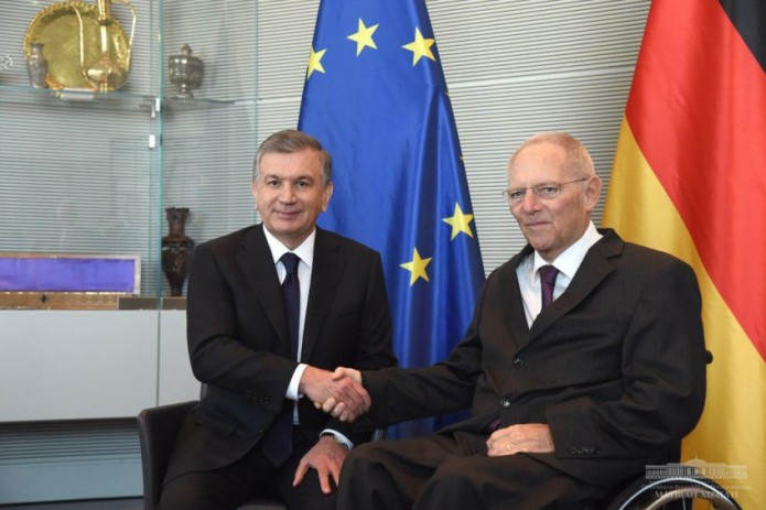 Президент Шавкат Мирзиёев встретился с Председателем Бундестага
