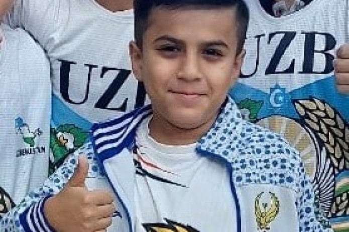 Buxorolik o‘quvchi Bolgariya shahrida o'tkazilgan 64 katakli shashka bo‘yicha jahon chempioni bo'ldi