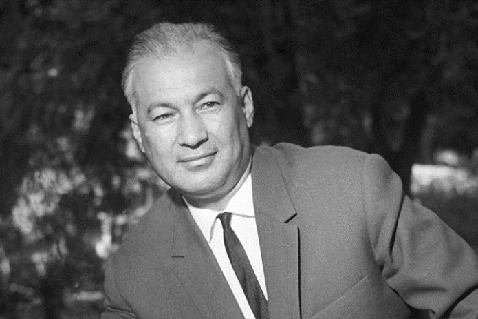 Sharaf Rashidov`s monument opens in Jizzakh