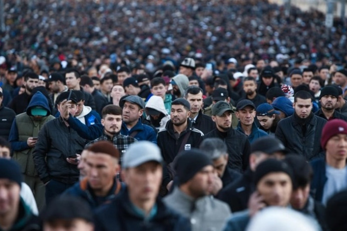 Rossiya mehnat migrantlari uchun yangi talablarni joriy etadi