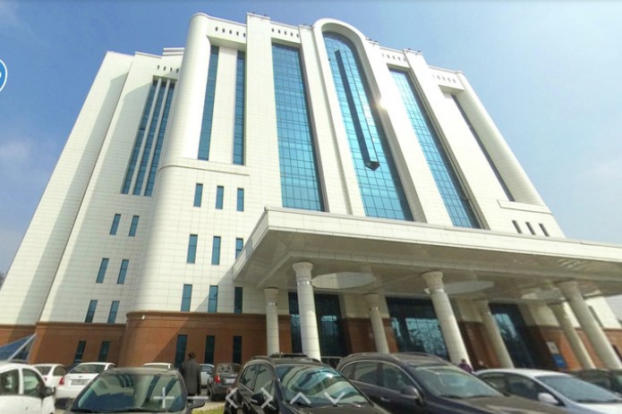 Бизнес-центр «Пойтахт» в Ташкенте купили за 164 млрд. сумов