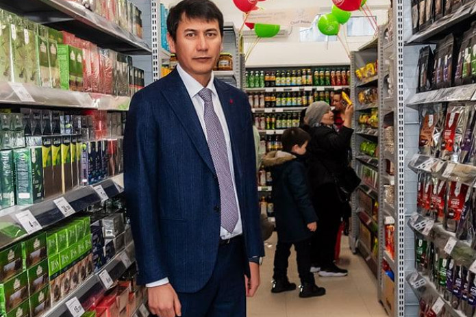 “Anorbank” aksioneri Qahramonjon Olimov Parijda o‘g‘irlab ketildi – Le Monde