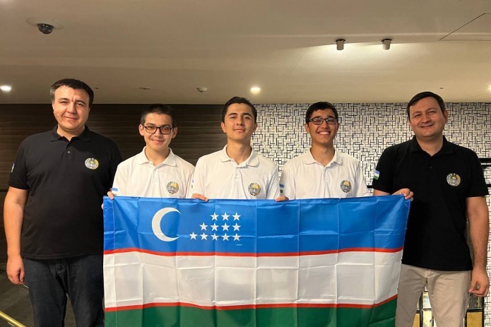 Uzbek students won 3 bronze medals at IMO