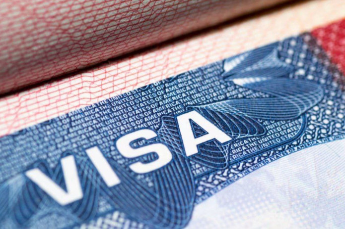 AQSH Davlat departamenti Amerika vizasiga ega bo‘lgan barcha shaxslarni tekshirmoqda — Associated Press