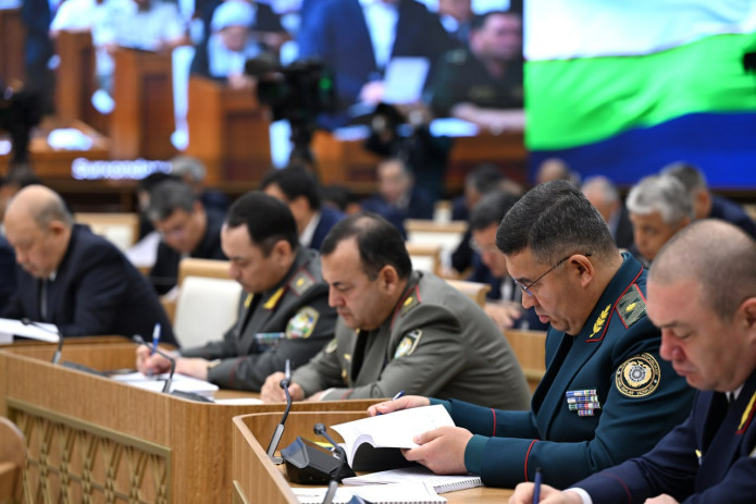 Chorraha, chiziq va yo‘l belgilarini to‘g‘rilash, svetoforlarni “aqlli” boshqaruvga o‘tkazish bo‘yicha ishlar sustligi tanqid qilindi