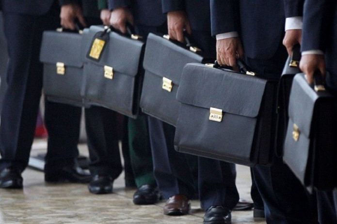 8 oyda 150 dan oshiq davlat xodimi aholi murojaatlarini hal qilib bermagani sabab lavozimidan ozod etildi