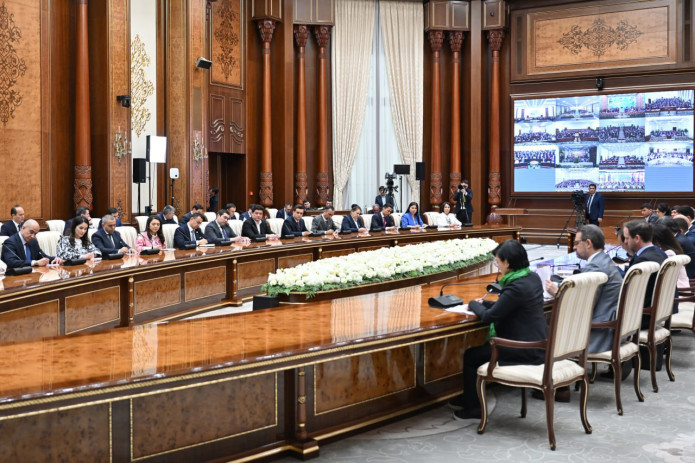15 ta tuman va shaharda barcha davlat idoralari tumanlar markazidagi bitta ko‘p qavatli binoga ko‘chiriladi