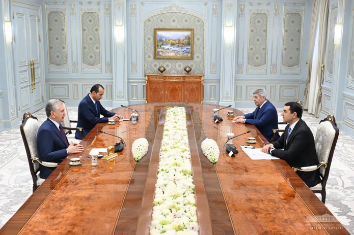 Prezident Shavkat Mirziyoyev Ozarbayjon Madaniyat vaziri Adil Karimli bilan uchrashdi