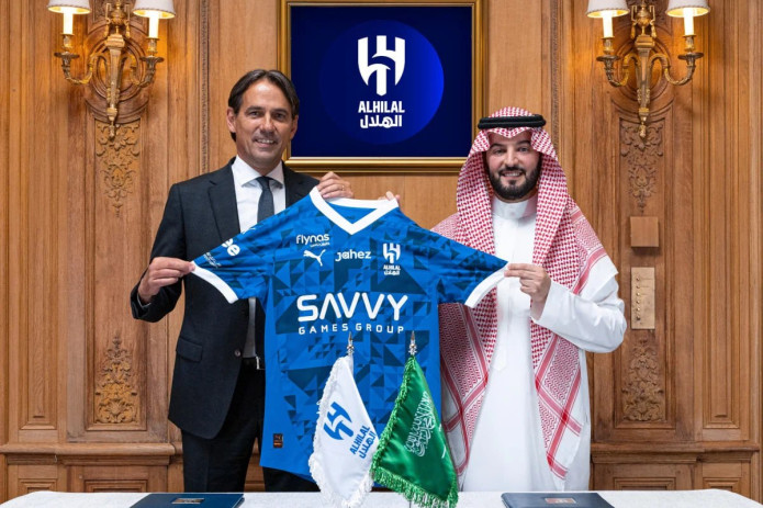 Rasman. Inzagi — «Al Hilol» bosh murabbiyi