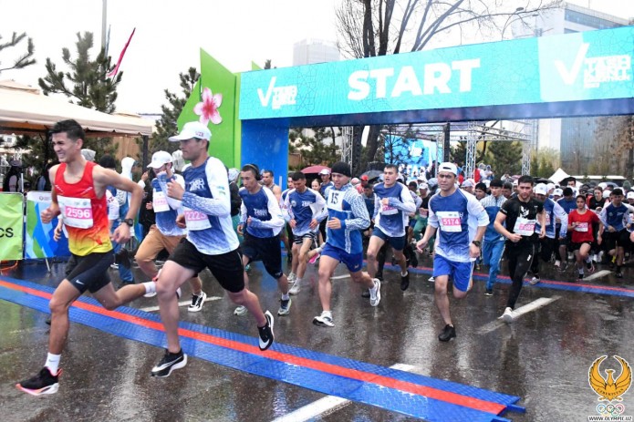 Sharros yomg‘ir ostida kechgan V Toshkent xalqaro marafonining g‘oliblari aniqlandi