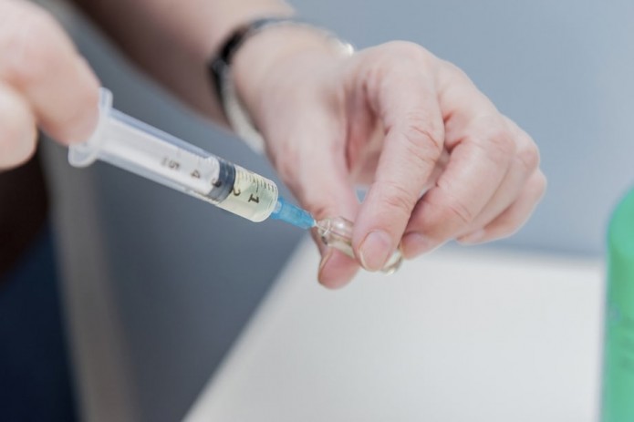 Vera va Kostya Voronin pornosini tomosha qiling Qiz turmush qurishdan oldin sikiladi (porno)