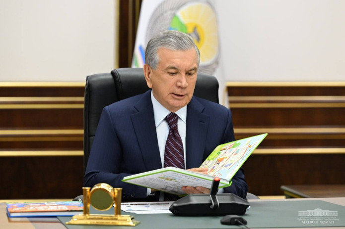 Shavkat Mirziyoyev ta’lim yo‘nalishlariga oid takliflar taqdimoti bilan tanishdi
