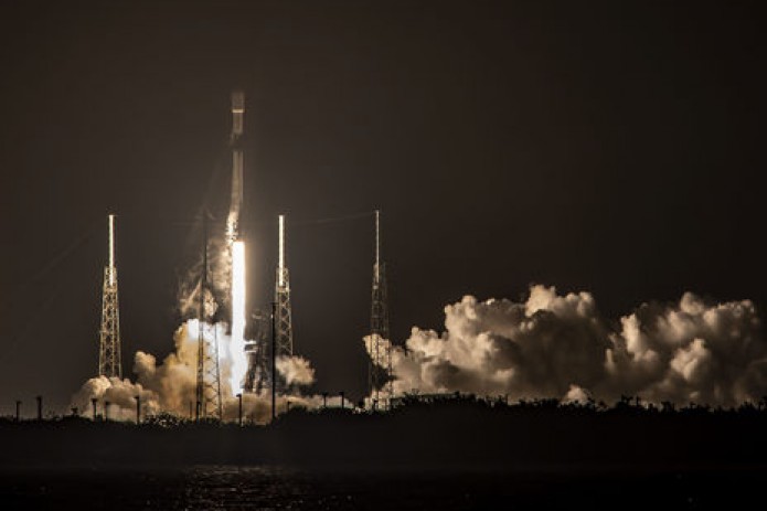 SpaceX вывела на орбиту 16-ю серию интернет-спутников Starlink