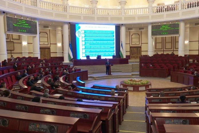 Депутаты направили парламентский запрос членам правительства
