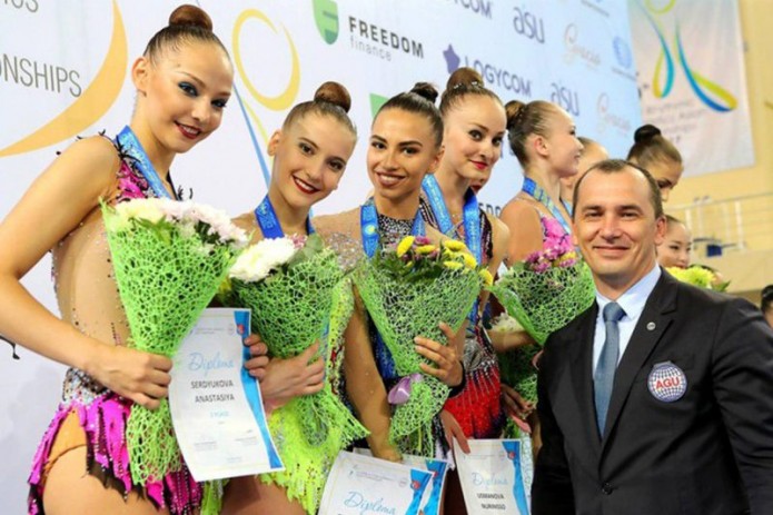 Узбекским гимнасткам вручили золотые медали чемпионата Азии 2017 года
