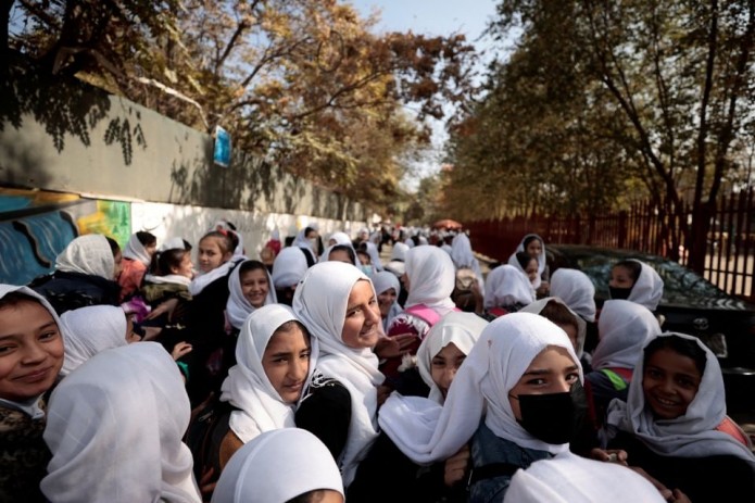 Tolibon afg‘on qizlariga maktab bitiruv imtihonlarida ishtirok etishga ruxsat berdi