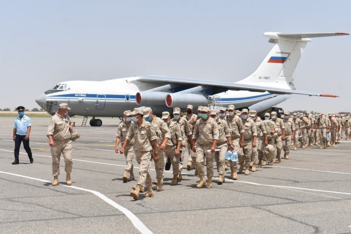 Российские военнослужащие начали совместные учения в Сурхандарьинской области
