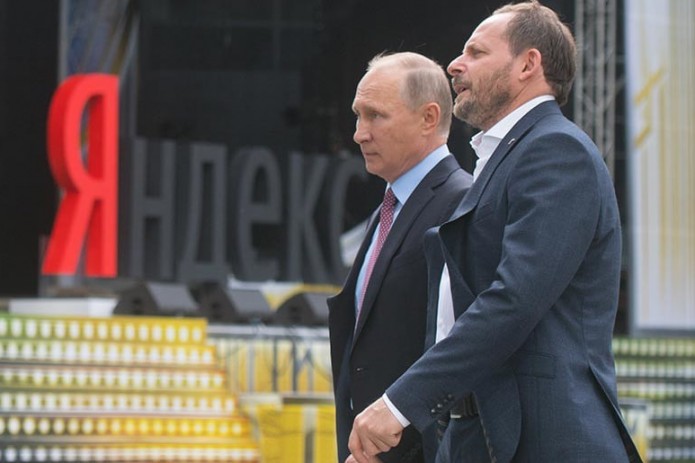 Vladimir Putin Yandex’ni rossiyalik milliarderlar va VTB bankiga sotish bo‘yicha kelishuvni ma'qulladi