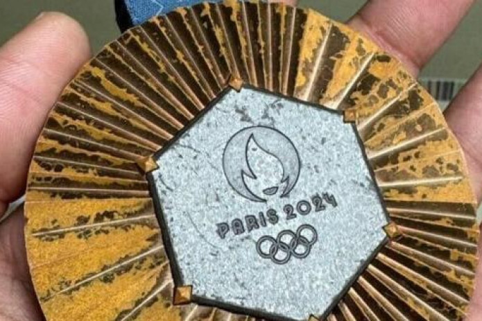 Parij Olimpiadasi sovrindorlari medallarni qaytarishmoqda