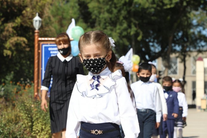 Bugundan 2635 ta maktabda an'anaviy dars jarayoni boshlandi
