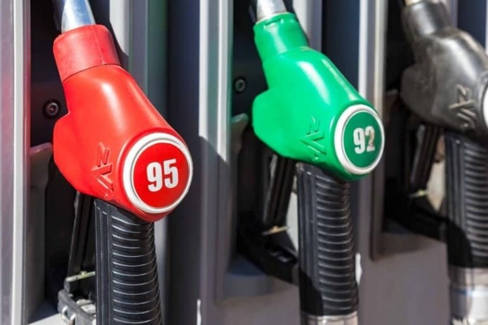 Импортный бензин Аи-95 станет дешевле на 300 сумов