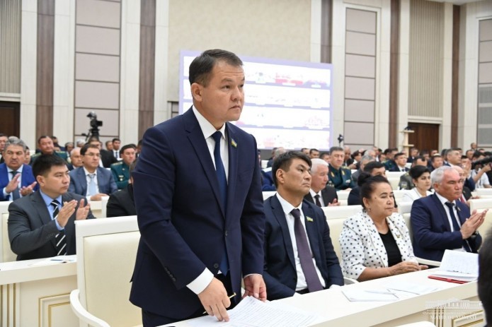 Chairman of Supreme Council of  Karakalpakstan Murat Kamalov resignes due to illness