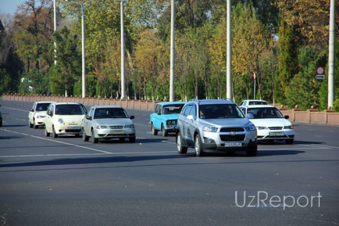 В Узбекистане вводятся ограничения на передвижение автомобилей