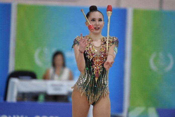Гимнастка Тахмина Икрамова оказалась в шаге от пьедестала на ЧМ в Болгарии