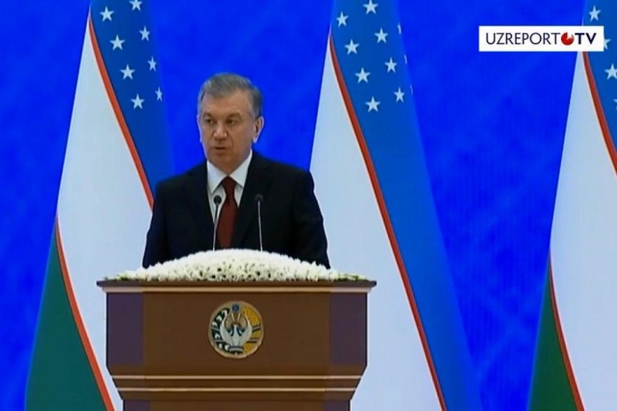 2020-yil O'zbekistonda "Ilm-ma'rifat va raqamli iqtisodiyotni rivojlantirish yili" deb e'lon qilindi