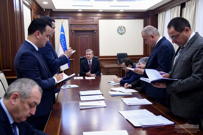 Президент обсудил вопросы организации Ташкентского международного инвестиционного форума