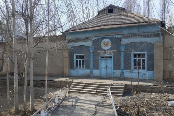 Хокимият Чустского района незаконно присвоил себе объект исторического наследия и продал его за 61 млн. сумов